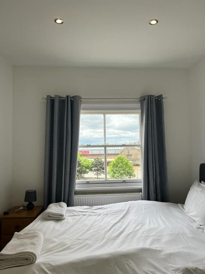 Entire New Flat With View To River Yare, H7 Apartment เกรทยาร์มัธ ภายนอก รูปภาพ